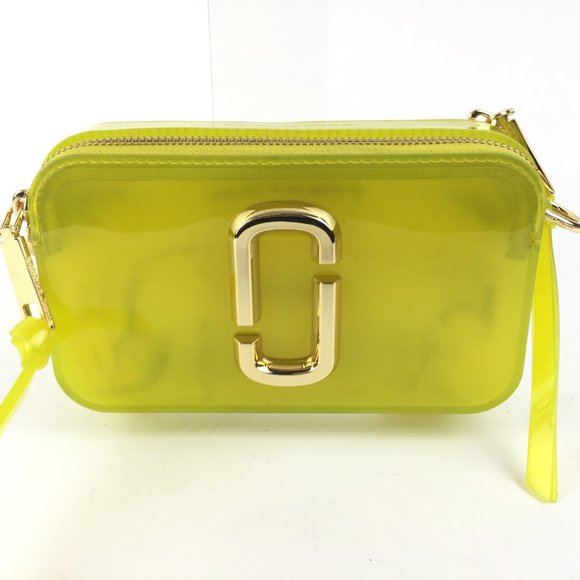 Marc Jacobs Handbags - Marc Jacobs Jelly Snapshot